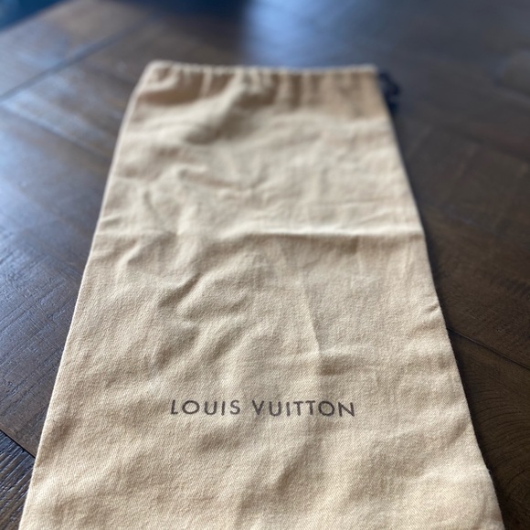 LOUIS VUTTION BROWN LEATHER HEELS - Picture 9 of 16